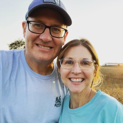 Overwhelmed by the grace of God. Husband to Sandy. Father of four great kids. Pastor at Bloomfield Baptist Church.
B.A. (NCSU), M.Div. & Th.M. (SBTS)