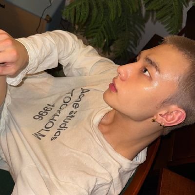 hyuhyujiii's profile picture. 