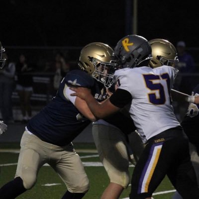 IL📍|C/O 2027|4🌟LS Avg.69|(Kohl’s)|LS/OL/DE/|6’2-235|Bloomington Central Catholic High school|@CCHSsaintsFB -📞-(309)-660-6728 Email- Jacksonking2027@gmail.com