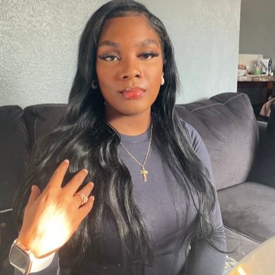 mindin my business| BGSU Alumna🧡| SM💍|1920💙🕊 |🩺 *AllThoughtsAreMyOwn*