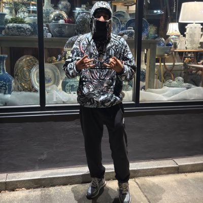 SlixkBaxk's profile picture.