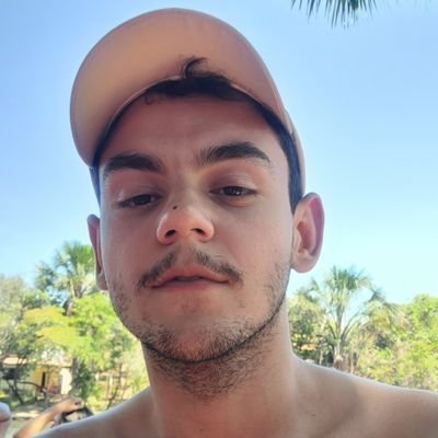 heldeeeeer's profile picture. raso como piscina de criança