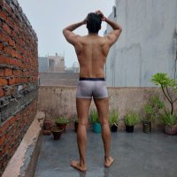 tall guy (@availabilefun) 's Twitter Profile