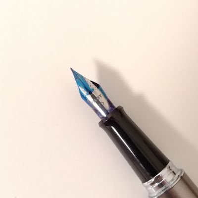 経済学部生です。主に統計学や数学の質問をさせて頂きます。Twitterも数学も初心者です。失礼のないように心がけます。よろしくお願いいたします。
※失礼ながら勝手にフォローさせて頂きます。