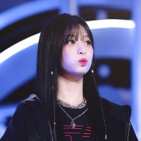 Runa (@r_8una) 's Twitter Profile