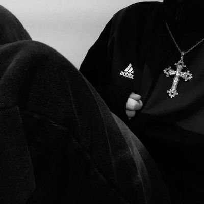 INFERN4L1S's profile picture. jjk meu homem
💍J