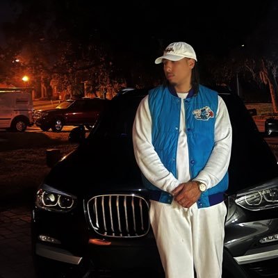 Been living my dreams for a long time. 🌴 Find me in Orlando Fl.