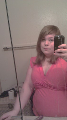 I absolutely love to talk.. soooo hmu:)