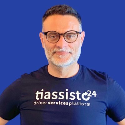 CEO&Founder @tiassisto24 | #insurtech #automotive #legal Entrepreneur. Desperate bass player but basically tarantinian.