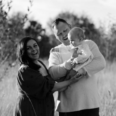 daniellemeders's profile picture. IG: daniellemeders