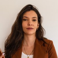 Bia Oliveira (@bia_ugcdesign) 's Twitter Profile