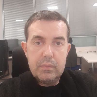 OzcanEngin17507's profile picture. 