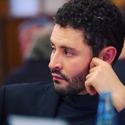 Koceila_Chougar's profile picture. 👑 Royalist | 🤴🏻 Father | 💎 Crypto KOL | ✝️ Elitist | Visionary #Artist🎖 King of NFTs | 🌟 Designer | 🏆 #FineArt Critic | 🎧 #DJ & #Producer