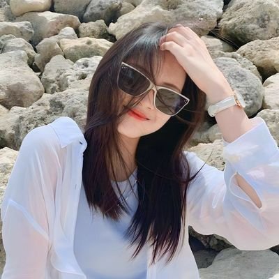 Fitrihumairaa's profile picture. Beautiful results are not born from easy steps