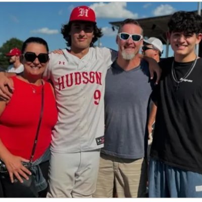 Matty and Eli McFarland lost their entire house and belongings overnight in a tragic house fire just a few days from Christmas Luckily everyone is safe and okay