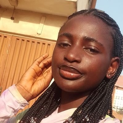 Stara_Black's profile picture. Joy in my colour which is black 🖤🦋🤭.
It's all about my colour 🖤😚
it's all about beauty 🖤✨