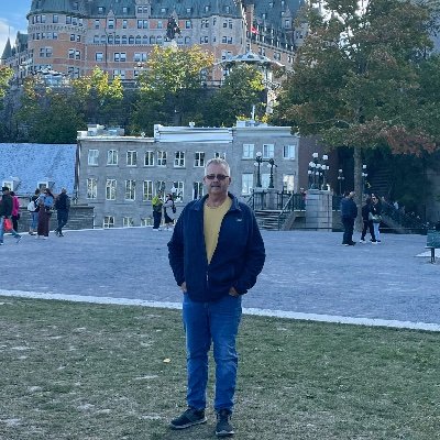 Patriot 🇺🇸🦅, Happily married, ⭐️Gold Star Dad ⭐️, 2 sons served USMC & Army, Retired Power⚡️ Lineman, Stained Glass Hobbyist ,Trump 100% #MAGA 🚫No DM's 🦞🌲