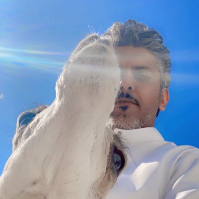 3li_Albuinain's profile picture. شاعر المليون 5 .. الحاصل على المركز الرائع او الرابع .. اختر ماشئت ..!