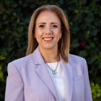 Fabiola Loya (@fabiolaloya_) 's Twitter Profile