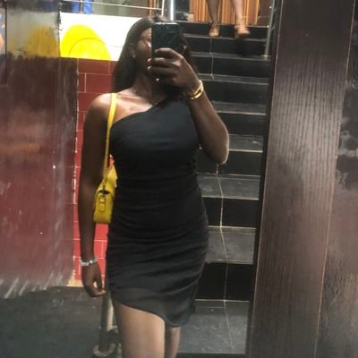 💼 Virtual Assistant + 📱 Social Media Manager helping brands grow & glow online ✨ | 📚 Bibliophile | 🌿 Natural Hair Enthusiast | Jehovah's Spoilt Princess💕