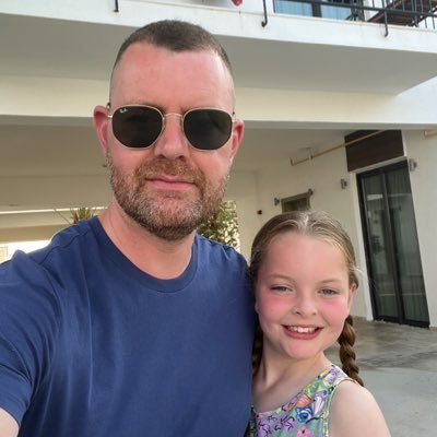 Man United supporter | Sunshine golfer | Adidas stockpiler | Work with computers & cars | Husband to Lindsey | Dad to Thea & Matilda