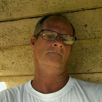 Im in Richards bay South Africa love only hung men nice butts goods sex bare back sex with fit gay dad wessel botha my bitch