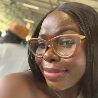 ISAIAH 41:10,13❤️||HADASSAH❤️||YourFavBlackGirl😍||Biologist 👩🔬||Studentpreneur( Sells Fabrics for male and female also deals in aso-ebi and bulk orders)