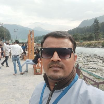 VineetYada50753's profile picture. 