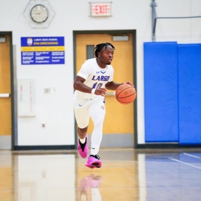 Largo High School | C’O 25 | 3.6 GPA | PG/SG | 5’8 | 170lbs| IG: 1804rashawn| Email: Tksr15@icloud.com