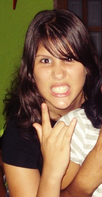 A vida naum e medida pela nossa respiracao mais sim pelos momentos q tiram o ar d uma paixao!!1