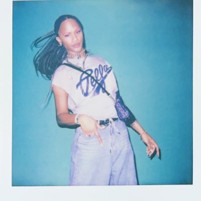 She|They— An Artist, a thug, & so much more…. Black Trans Fem Supremacy 🌹 IG: @Ve.nn_🐉