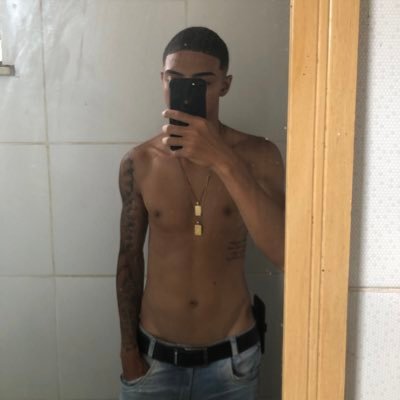 🌍 | Rio De Janeiro
📍 | Nova Iguaçu
📆 | 2004
- TUDO NO TEMPO DO HOMEM 🙏🏽 -