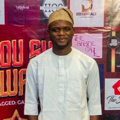 STUDENT, OOU || GEOSCIENTIST || CONFECTIONER || 37TH DEPUTY SENATE PRESIDENT OOU-SUG SHS