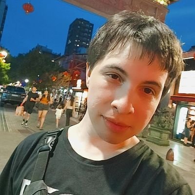 uxKero's profile picture. UX/UI designer 💫 Ad Astra per Aspera