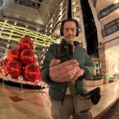 SinerTimur's profile picture. 