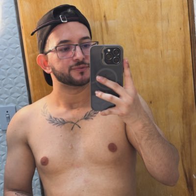 AlisonOliiver's profile picture. 👻 Snap: Walisses 🌐 Insta: @AlisonOliiver