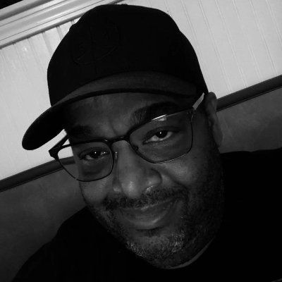 Curator of the Silhouette Universe
Be seen, be loved and have fun.
Music - Gaming - Podcasts - IRL