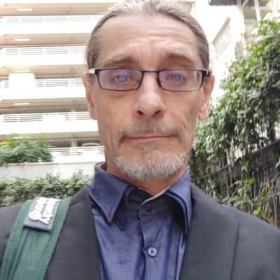 immanuelvm's profile picture. Pepe Loco, Gandalf
PBA Computer Science, gamer.
Divorced proud dad, father-in-law and granddad of 2 grandsons
Senior IT consultant, .NET developer #digitalnomad