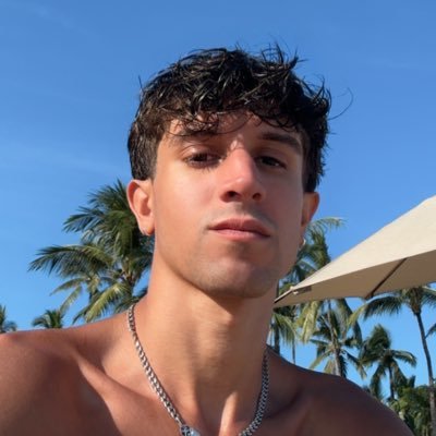 currently attempting adulting. dms are open ;) https://t.co/42hArwl52i