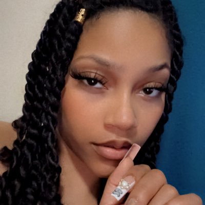 _SolFro_'s profile picture. 🌆Cincinnati Hip Hop & RnB Artist/Producer 🎶 💋 Book: 22solfro@gmail.com