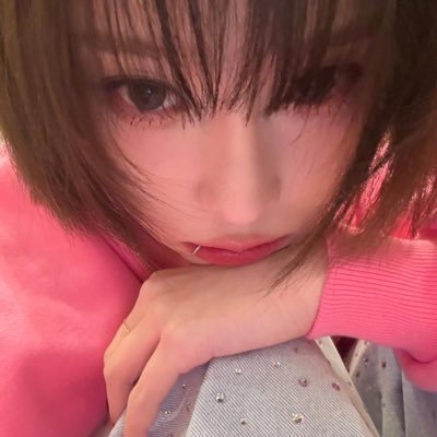 outraged_sushi's profile picture. just casually logging in to waste more time