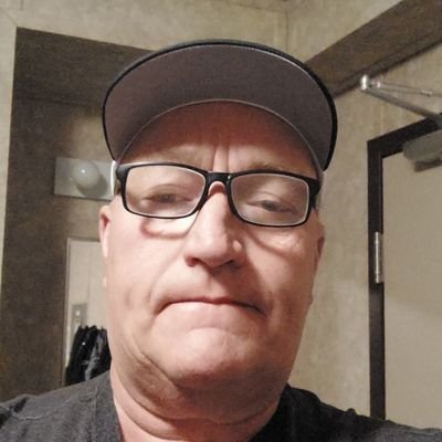 bkm44's profile picture. Conservative, Republican