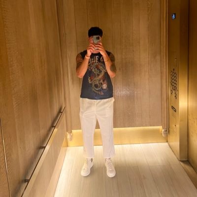 youngchino_7's profile picture. Calma