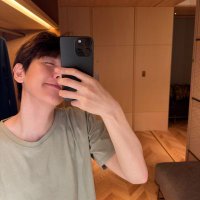 Maisnam (@ahnkyu100) 's Twitter Profile