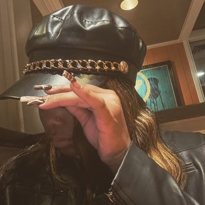 Duhhiitstt1's profile picture. 