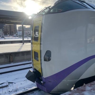 mousugu40taro's profile picture. バンドリーマー♫リコリコ🔫TeamSABOTENサポーター⛈電工２種、電工1種合格、2電セコカン〔補〕、3級シーケンス制御技能士⚡️胃腸弱い。気象予報士の勉強してたけど激ムズ…。ボート競技C級審判指導員レースもたまに・元鉄道マン・元ホンダ・気象・アニメ・競馬などカテゴリ関係なく呟きます。