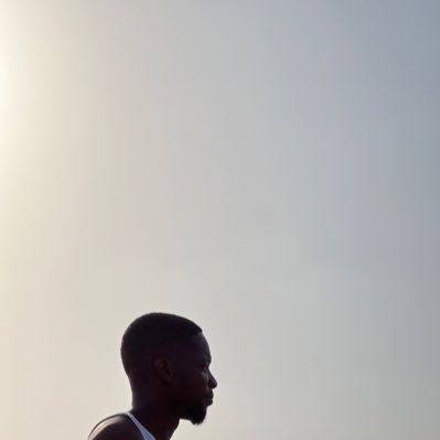||Real Madrid enthusiast||Positivity fuels productivity|| Sharing insights on life, work, and the beautiful game! |HalaMadrid| lost old account 🥹🤝