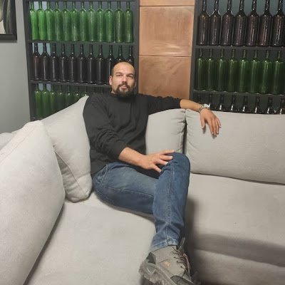 Raphael_Kendal's profile picture. 