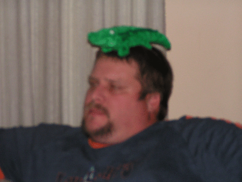 r_hartwell's profile picture. 