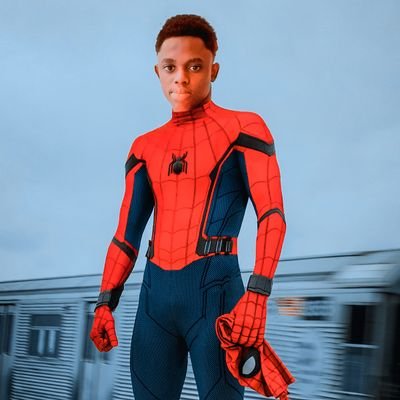 📍|Yaoundé, 🇨🇲 |Milwaukee, 🇺🇸 |Stevenage, 🇬🇧
#Futuresuperstar
💙❤️🔥🖤